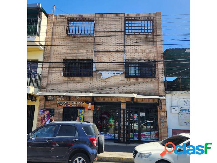 VENTA Edificio, Las Delicias, Av Ppal La Cooperativa. J.F