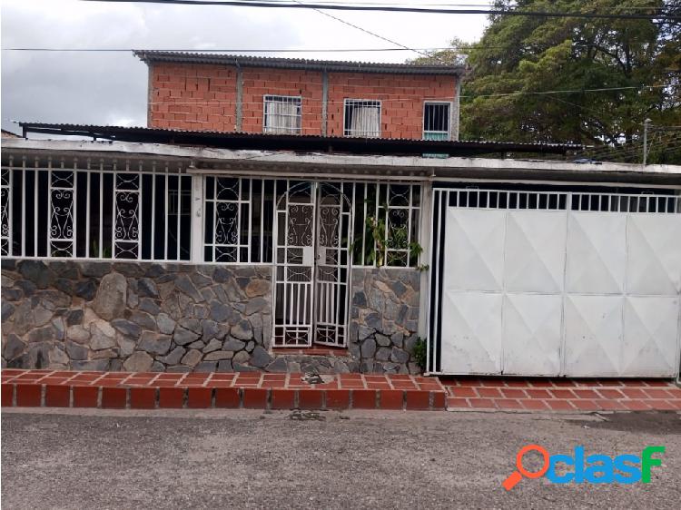 VENTA casa, Los Naranjos Sector La Cooperativa Maracay.