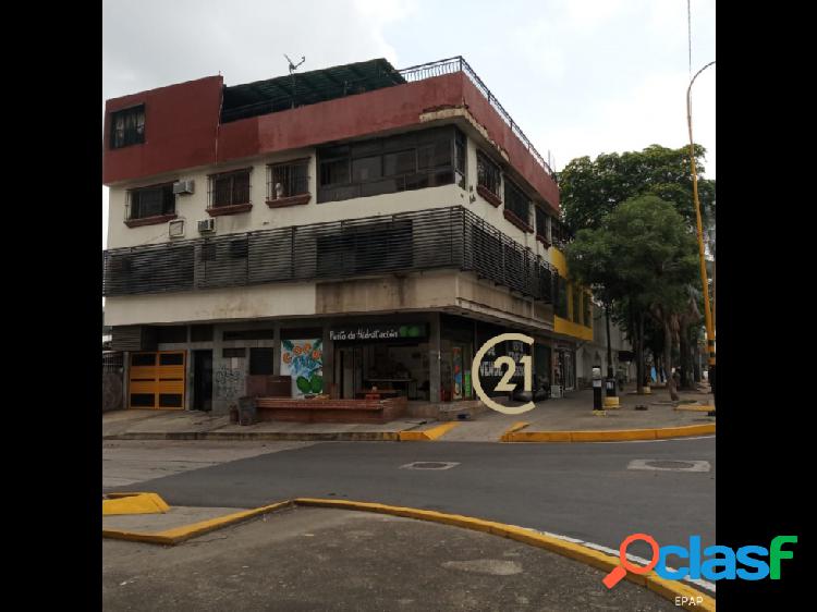 Valencia Edificio en Avenida Bolivar Norte EPAP-W