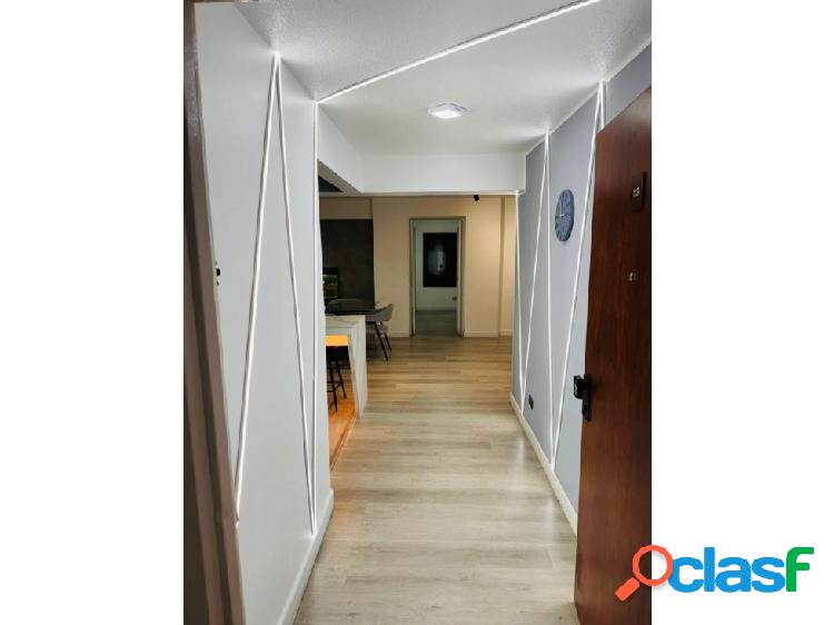 Vendo Apartamento Remodelado En Terrazas del Ávila