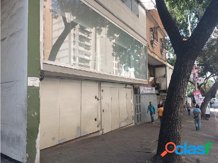 Vendo Av. Baralt Local Comercial a Pie de Calle de 598M2