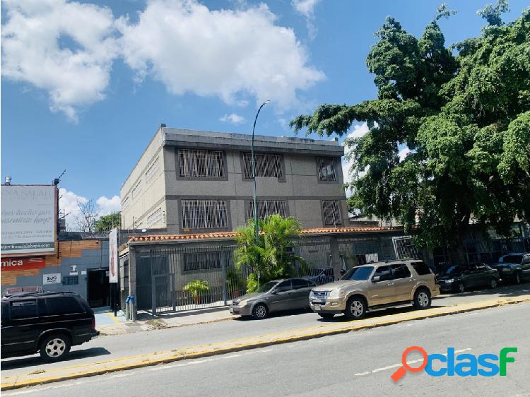 Vendo Edificio Industrial Comercial de 782m2 en Santa