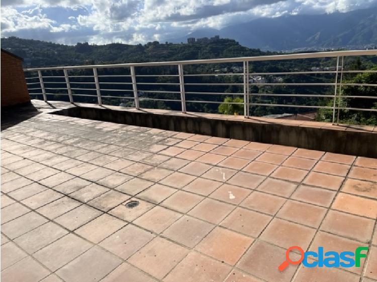 Vendo PB C:115m2 terraza/jardín:140m2. 2h/2b/2p Loma Linda