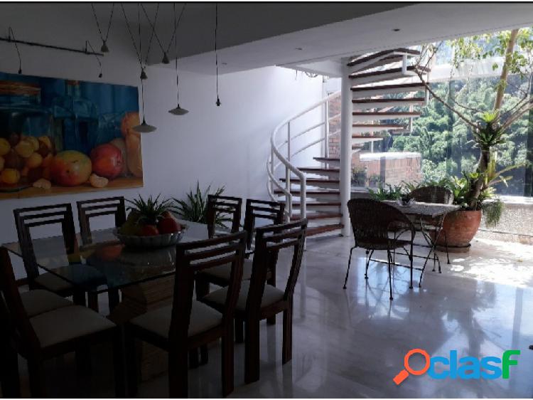 Vendo PH dúplex 700m2 La Lagunita 5558