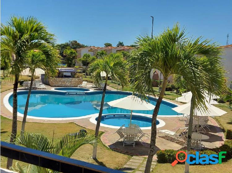 Vendo TH 120m2 Puerto Encantado-Higuerote 6755