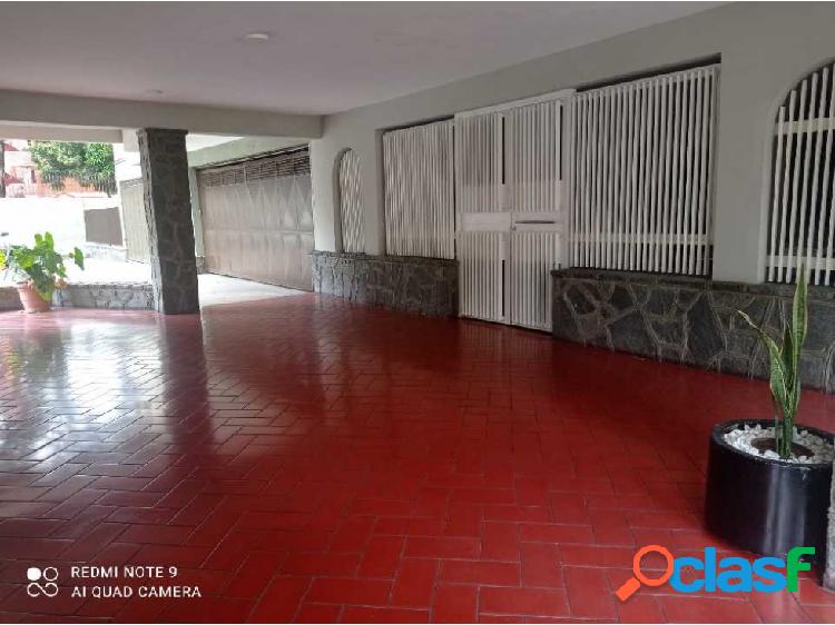 Vendo apartamento 100m2 3h/2b/1p La Trinidad 6849