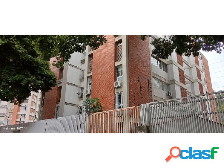 Vendo apartamento 104m2 3h/2b/1p El Cafetal 9486