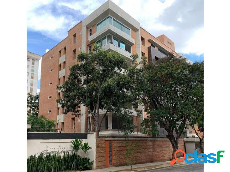 Vendo apartamento 150m2 3h+s/2.5b+s/3p Campo Alegre 9806