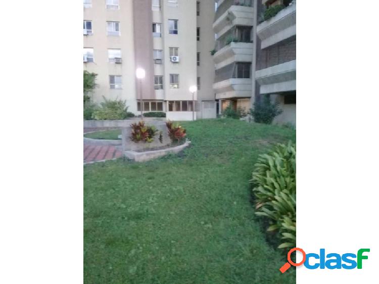 Vendo apartamento 150mts2 4h/4b/3pe Terrazas del Avila