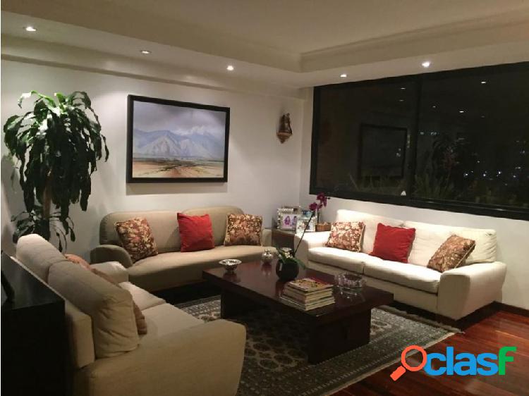 Vendo apartamento 157m2 4h/4b/pe Colinas de Valle Arriba