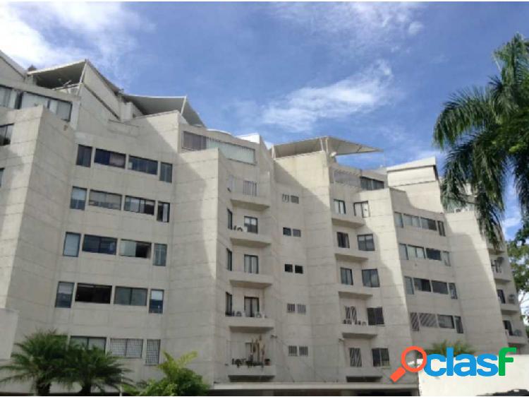 Vendo apartamento 165m2 3h/3.5b/2p La Alameda 7013