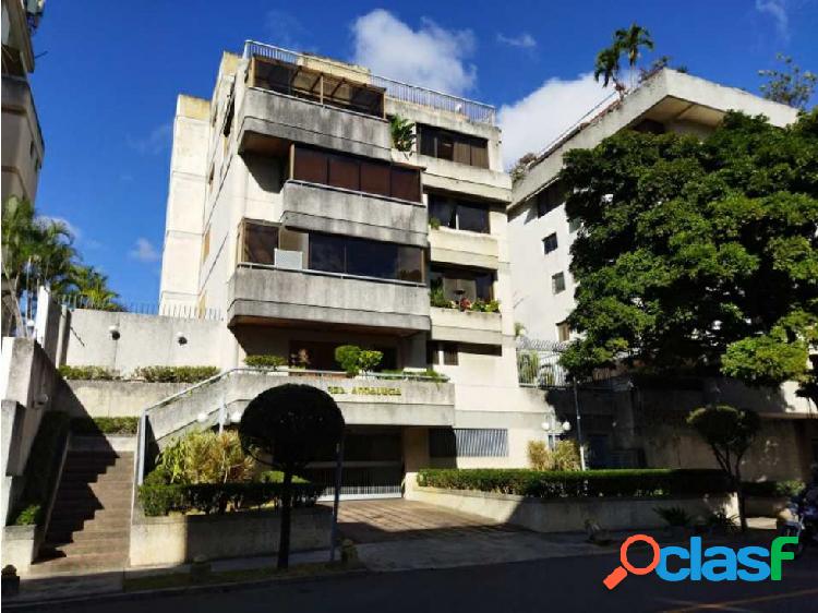 Vendo apartamento 224,96m2 6h/6b/4p Las Mercedes 9313