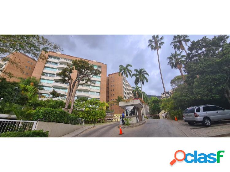 Vendo apartamento 240m2 4h/4b/3p Los Chorros 8207