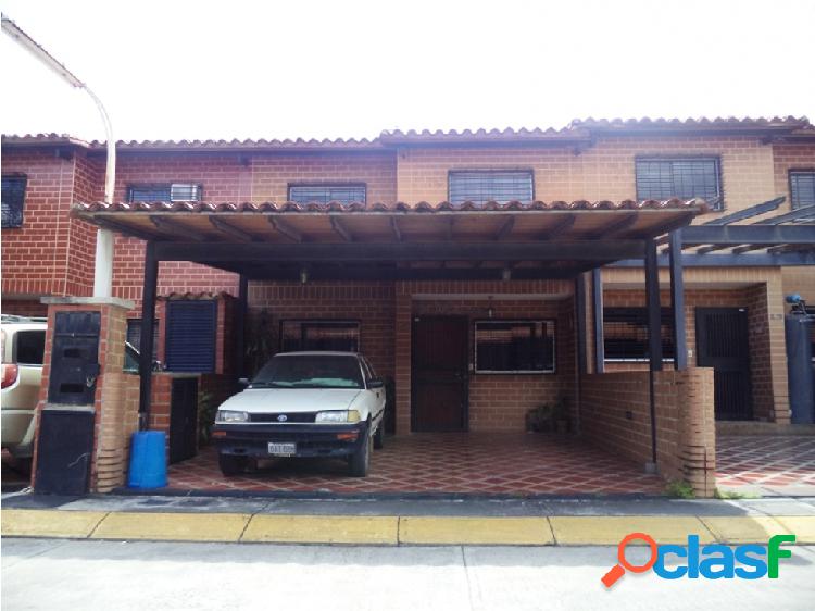 Vendo apto 120m2 3h/3b/2pe Guatire 2469