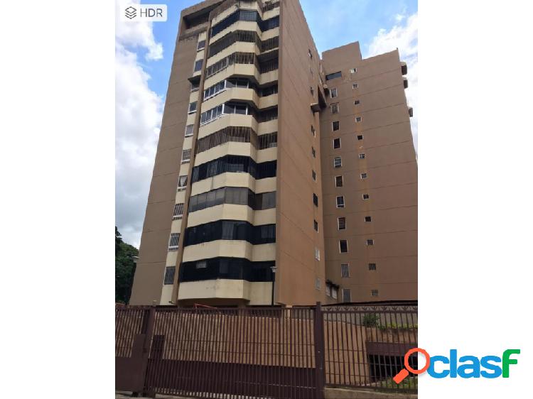 Vendo apto 190m2 4h/4b/2p Clnas. de Bello Monte 1221