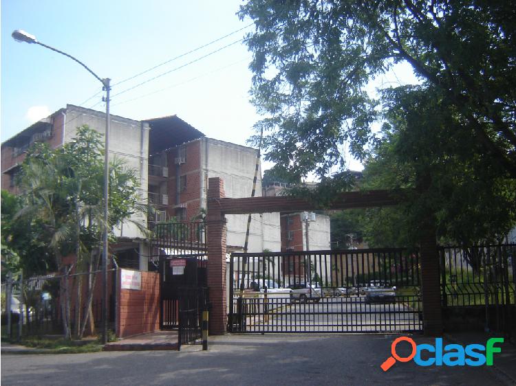 Vendo apto 42m2 2h/1b/1p Urb. EL TORREON Guarenas 9904