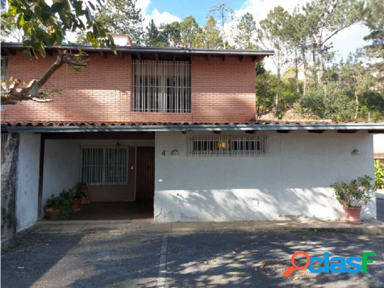 Vendo casa 275m2 6h/4b/5p Los Picachos 5357