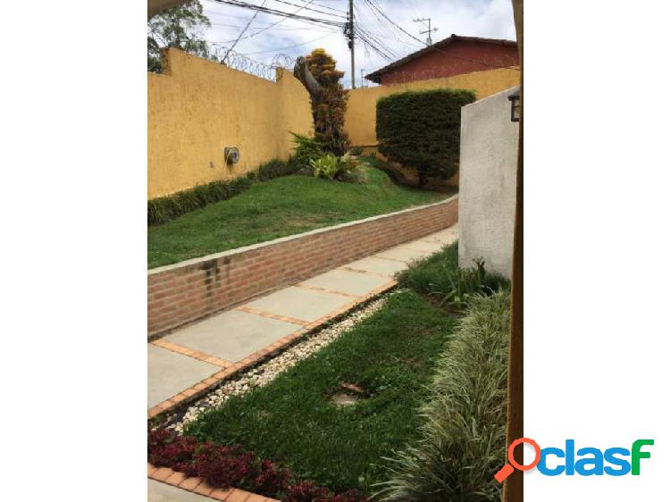 Vendo casa 360m2 4h/4b/5p Las Marías 4566