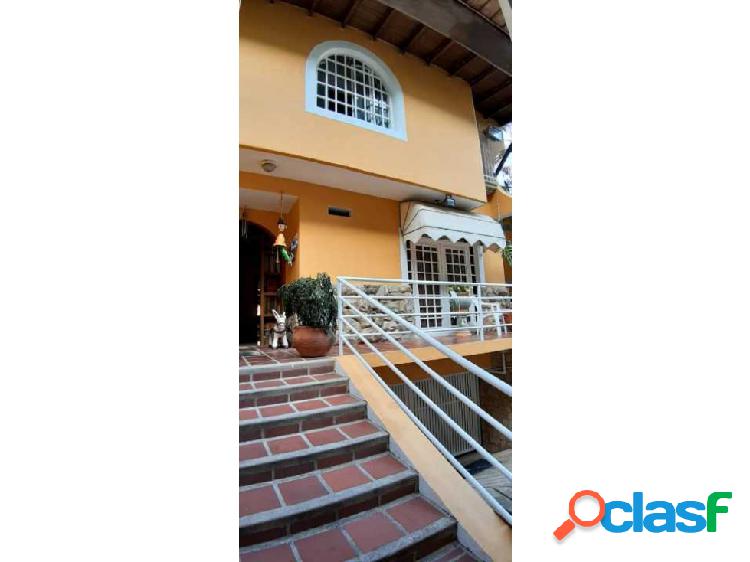 Vendo casa 479m2 8h/8b/2p Colinas de Santa Mónica 3898