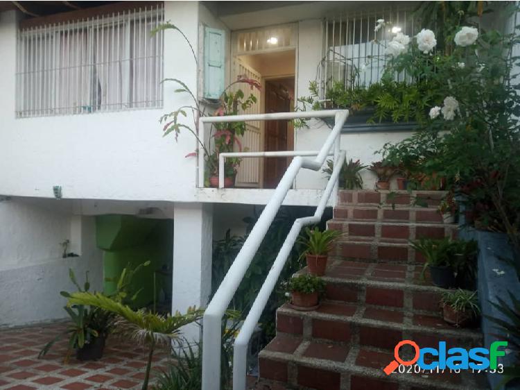 Vendo casa 500m2 3h/5b/5p Santa Ines 6975