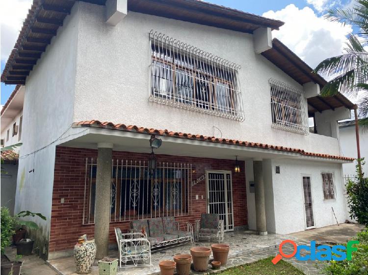 Vendo casa 500m2 El Marques 3328