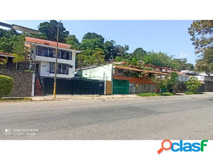 Vendo casa 520m2 Prados del Este 7853