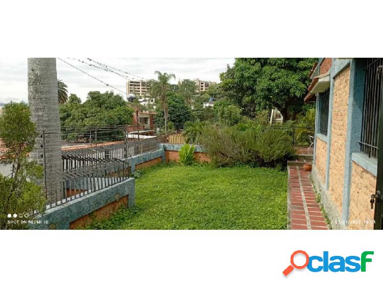 Vendo casa 536m2 5h/5b/7Ptos / Los Palos Grandes 6221