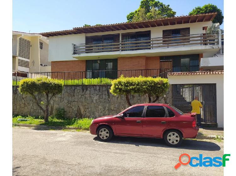 Vendo casa 600m2 6h/4b/6p Caurimare 1564