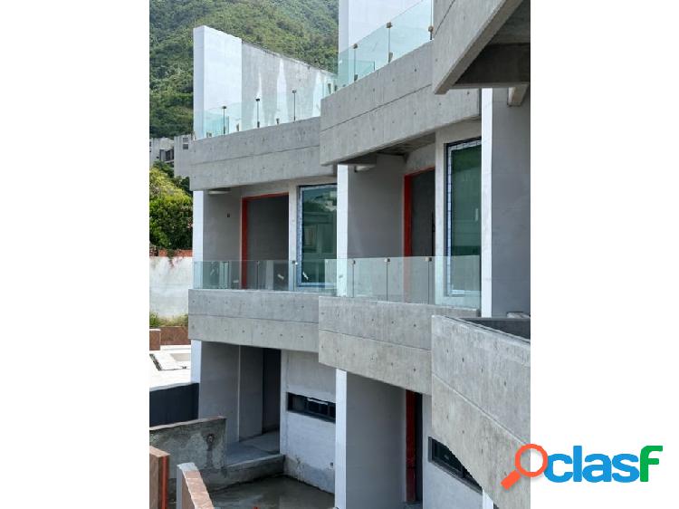 Vendo casa 650m2 3h/4.5b/4p Sebucán 0367