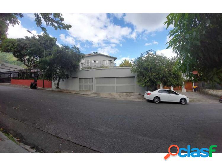 Vendo casa 650m2 5h+2s/7b/6p Altamira 0399