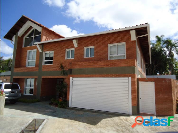 Vendo casa 700mts2 4h+s/4b+s/5p Oripoto