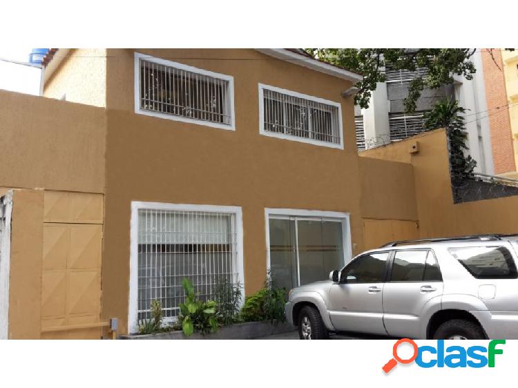 Vendo casa comercial 330m2 La Campiña 3952