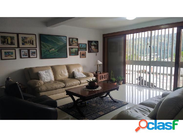 Vendo casa con vista 330m2 4h/5b/5p Los Naranjos 3612