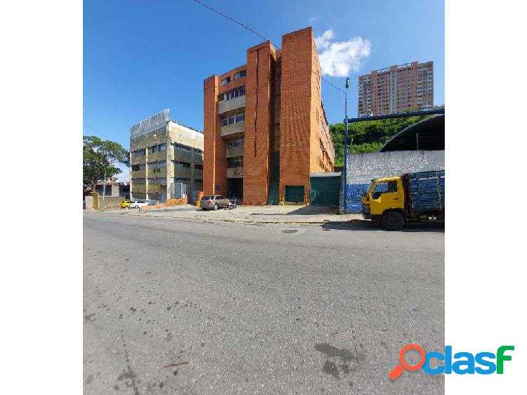 Vendo edificio 4600m2 Palo Verde 9513