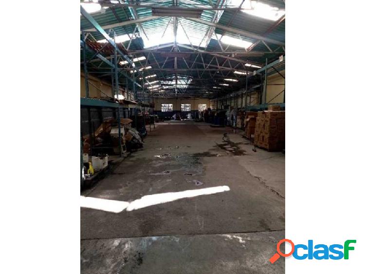 Vendo galpón industrial 1000m2 La Campiña 9255