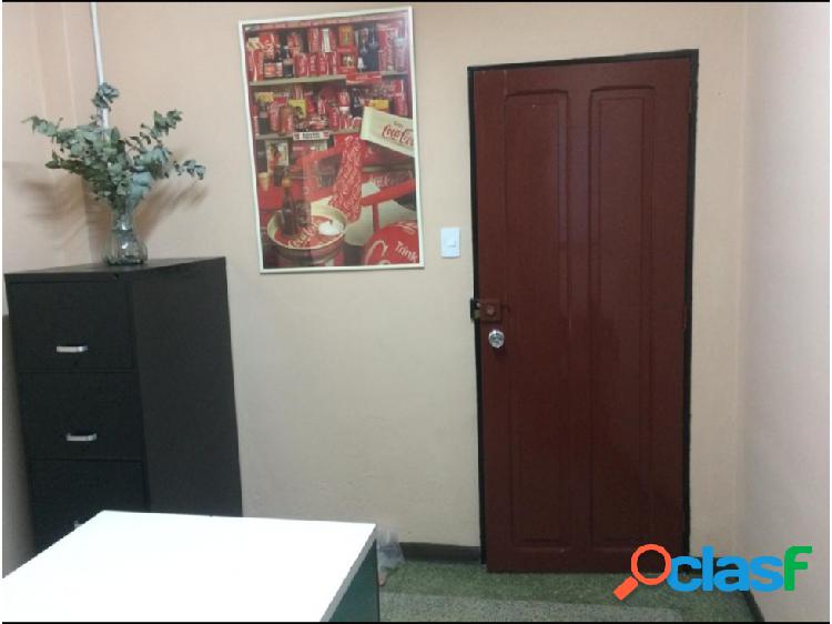 Vendo hotel 2050m2 Santa Rosalia 0342