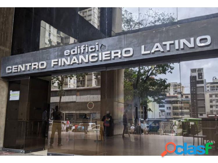 Vendo oficina 106,38 m2 Amoblada, Financiado. C.F.L Urdaneta