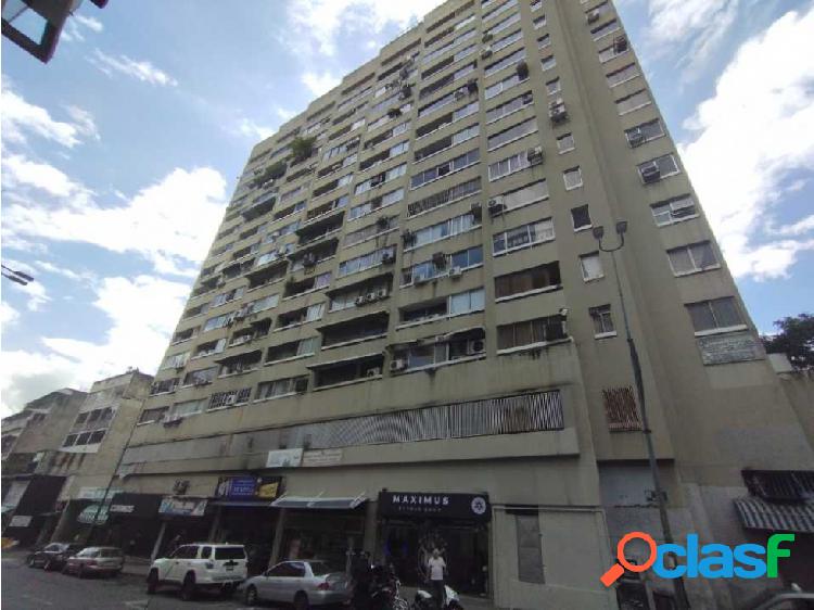 Vendo oficina 60m2 Chacao 9552