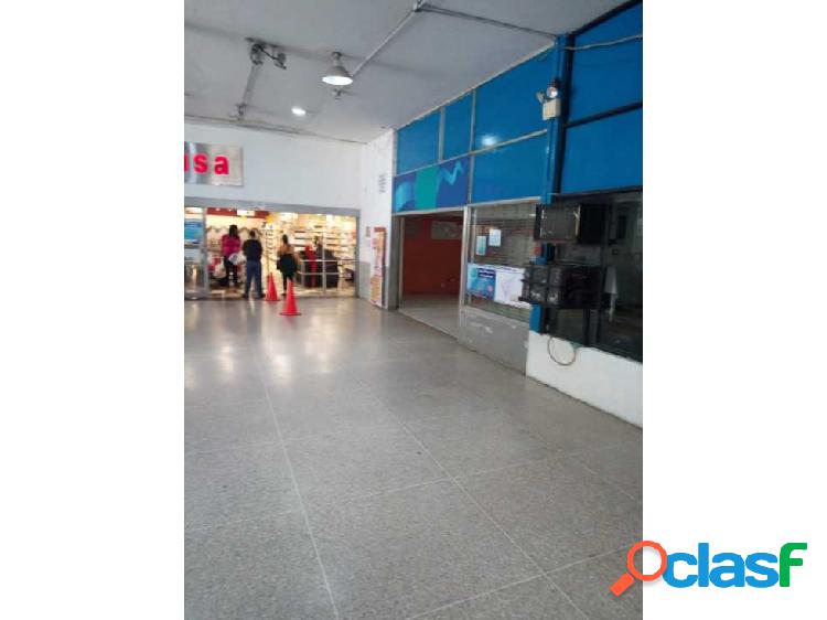 Venta/ Alquiler de Local Centro Comercial Procar I. Caricuao