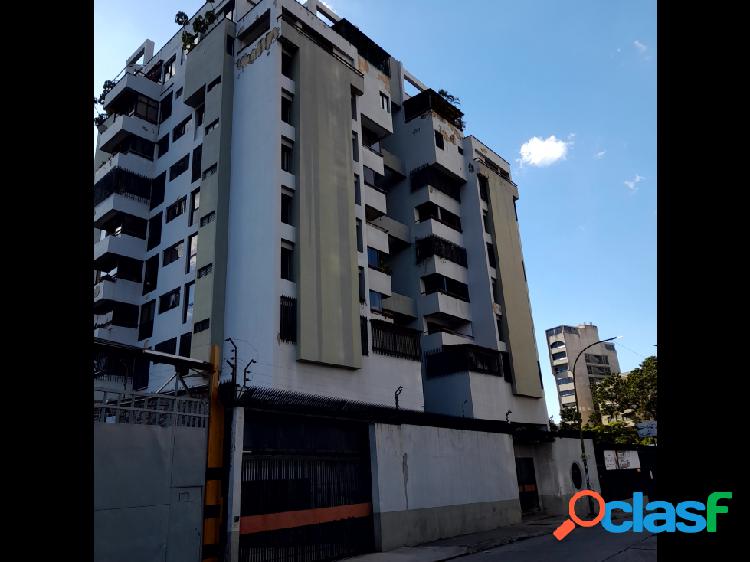 Venta/ Apartamento / Los Rosales / 3HB / 3B / 1M / 1PE /