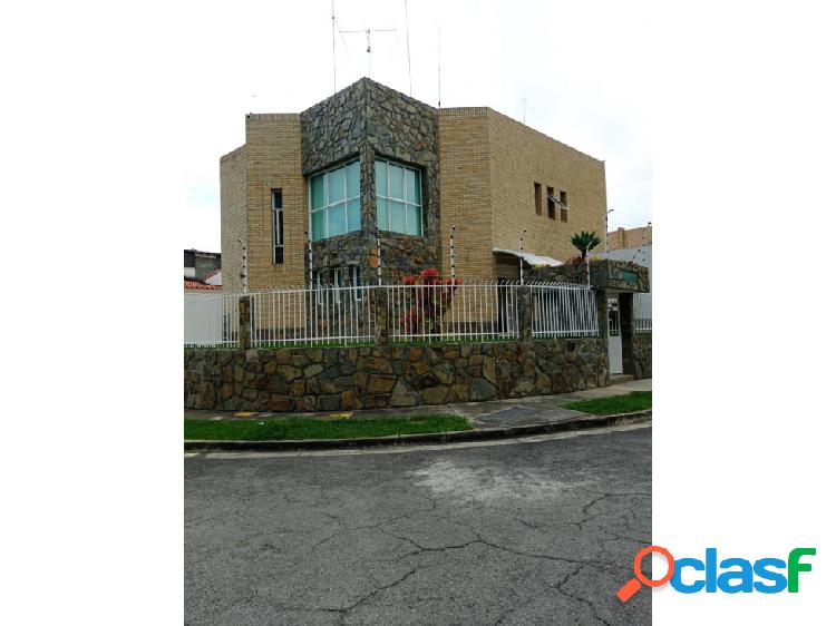 Venta/ Quinta /Colina Vista Alegre/ 400m²/, 3+1H/ 5+1B/ 4E