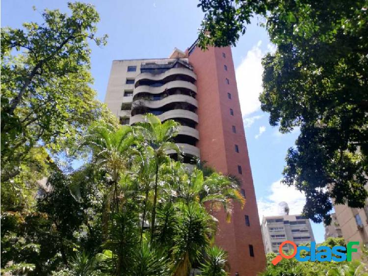 Venta apartamento La Florida 208m2 (3h+s/4b+s/3p)