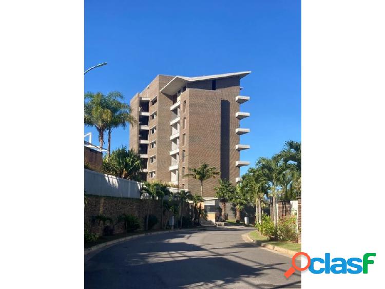 Venta apartamento con financiamiento Alto Hatillo 180 mts