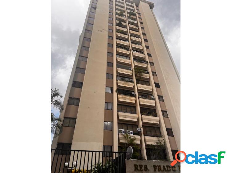 Venta apto Lomas de Prados del Este 3H/2B/2PE HB