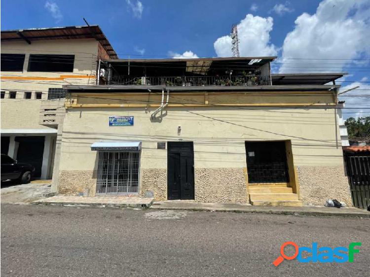 Venta casa 556m2 8h/4b/0p San Cristobal 9057