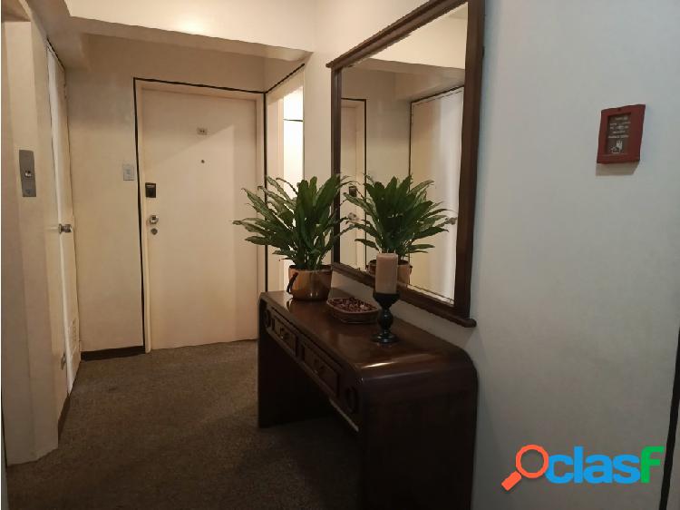 Venta de Amplio, agradable y muy bien ubicado Apartamento en