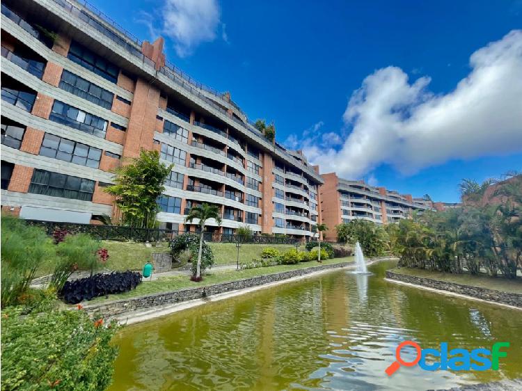 Venta de Apartamento en La Lagunita 201m2 3h+S/4b/4pe