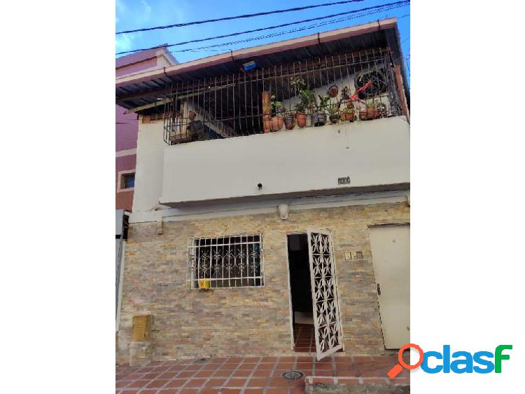 Venta de Casa Alta Vista 26000$ Cerca de la avenida Sucre