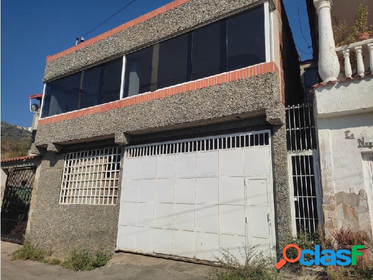 Venta de Casa Junquito Urb. La Peña