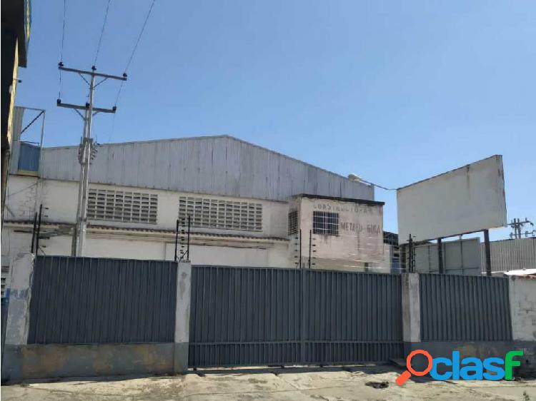 Venta de Galpón Industrial castillito